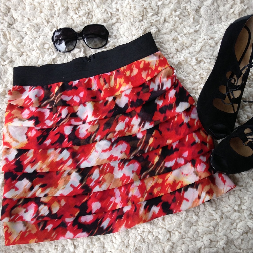 Guess skirt